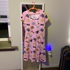 cat covers pink dress a size 10\12 used and washed